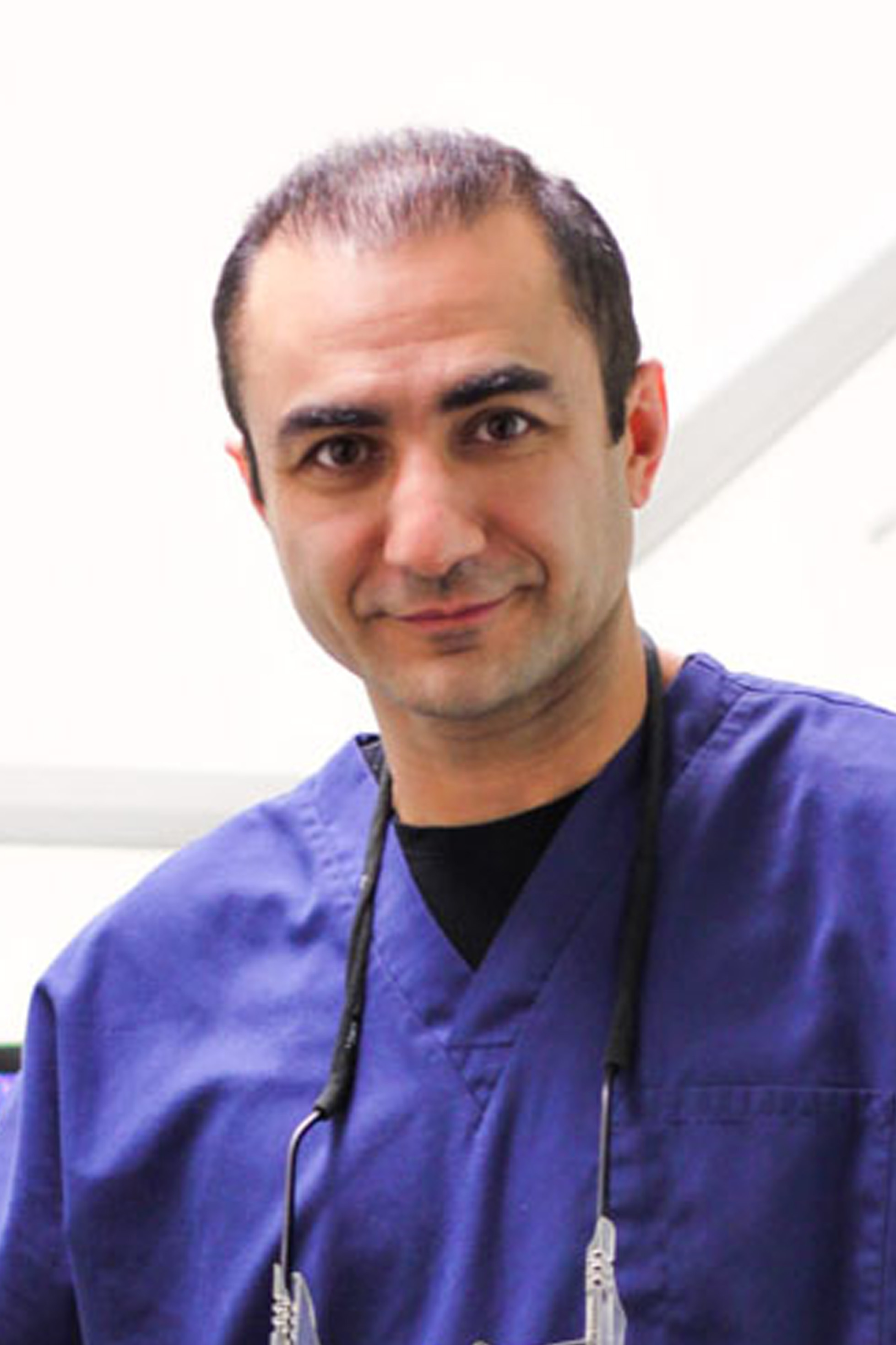 doctor photo - Samuel Gegamian DDS